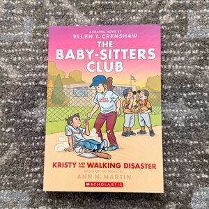 Scholastic The Baby-Sitters Club Graphic Kristy and the walking disaster #16